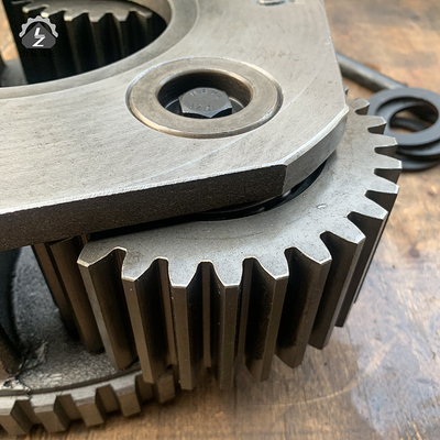 El impulsor final de la excavadora PC200-5 parte el 2.er conjunto de portador del engranaje plantario de viaje